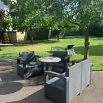 Le Repos Des Escargots - 3 Etoiles - Label Qualidog - 1 A 6 Personnes Avec Jardin Ombrage Et Amenage