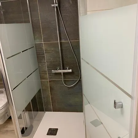 Le Repos Des Escargots - Classe 1 A 6 Personnes Avec Jardin Ombrage Et Amenage