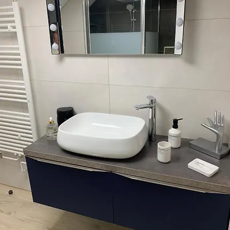 Le Repos Des Escargots - Classe 1 A 6 Personnes Avec Jardin Ombrage Et Amenage * Haguenau